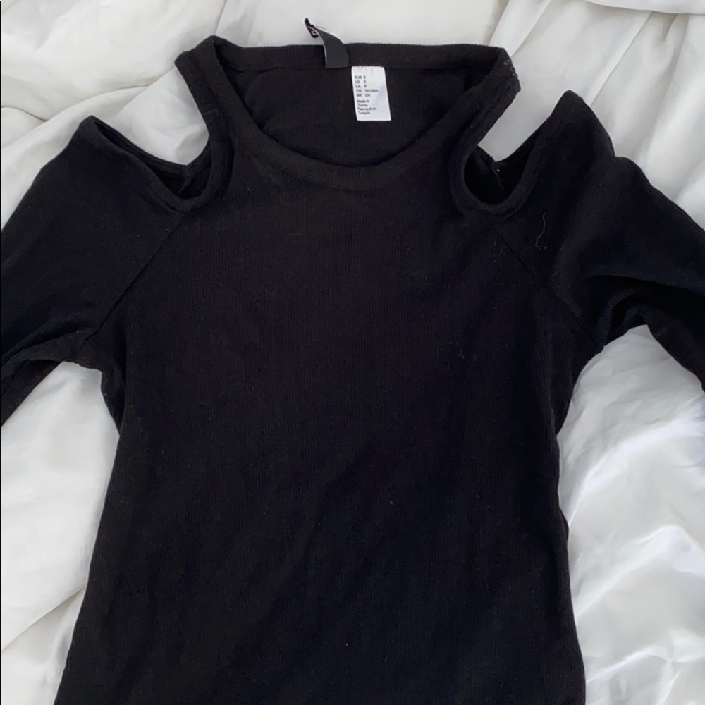 H&M black top